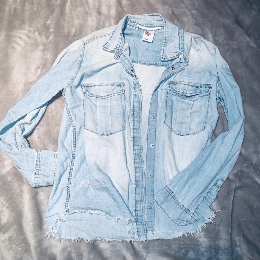 ✨H&M Jean Jacket✨
